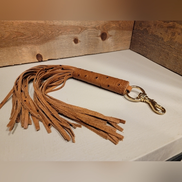 Got It Love It Large Textured Ostrich Print Leather Hobo/Crossbody/Tote - Picture 11 of 15